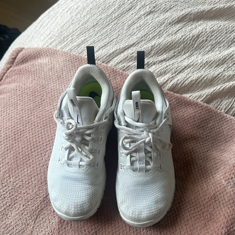 Nike White and Black Volleyball Shoes